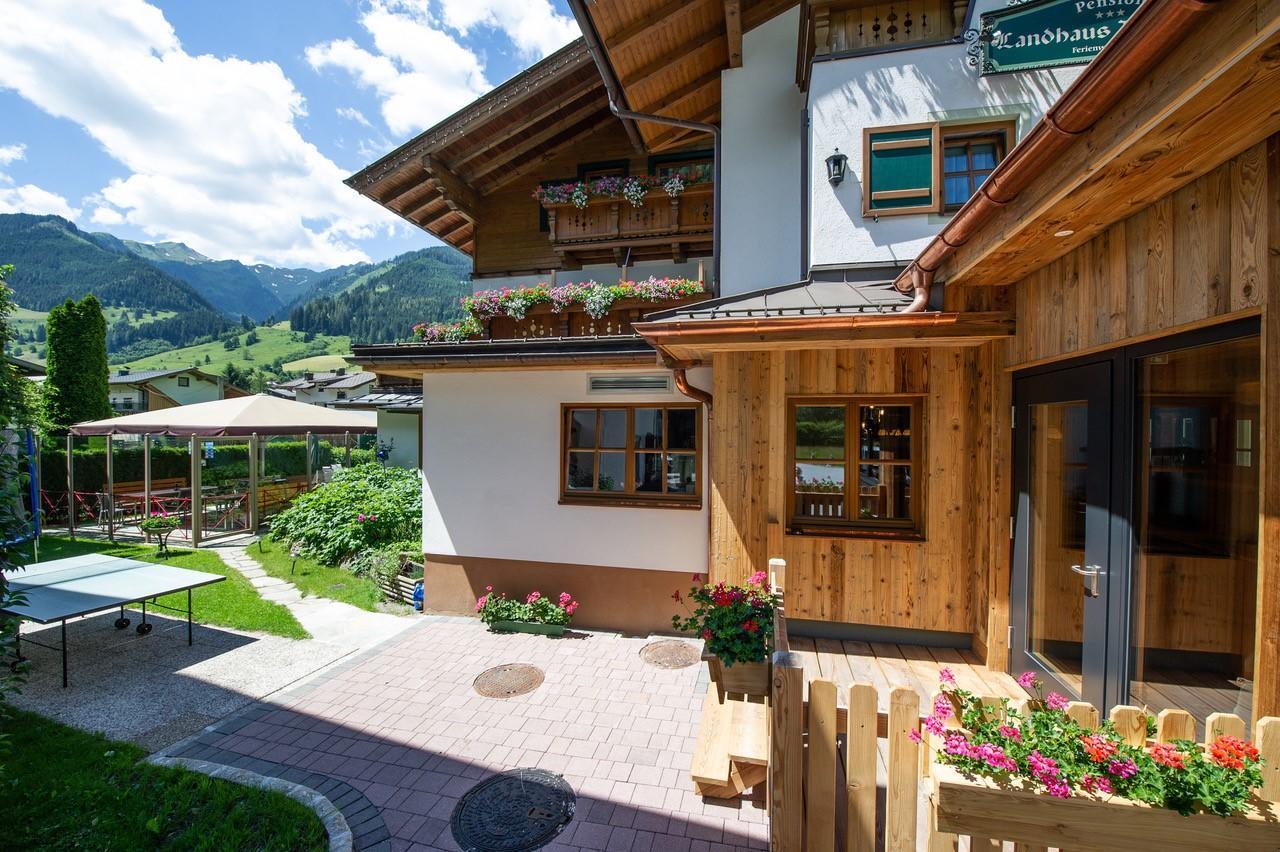 Hotel Landhaus Neumayr Grossarl Exterior foto